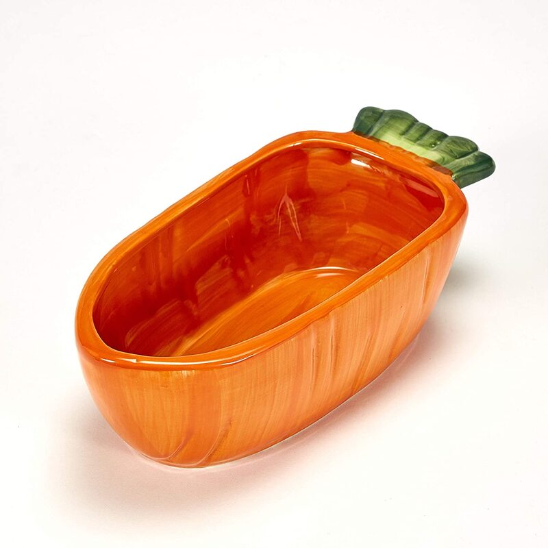 Carrot shaped bunny food bowl